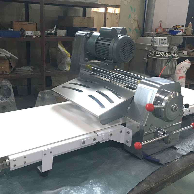Bomai brand fully automatic puff pastry machine, desktop Danish pastry puff pastry machine, bakery cake shop equipment puff pastry machine