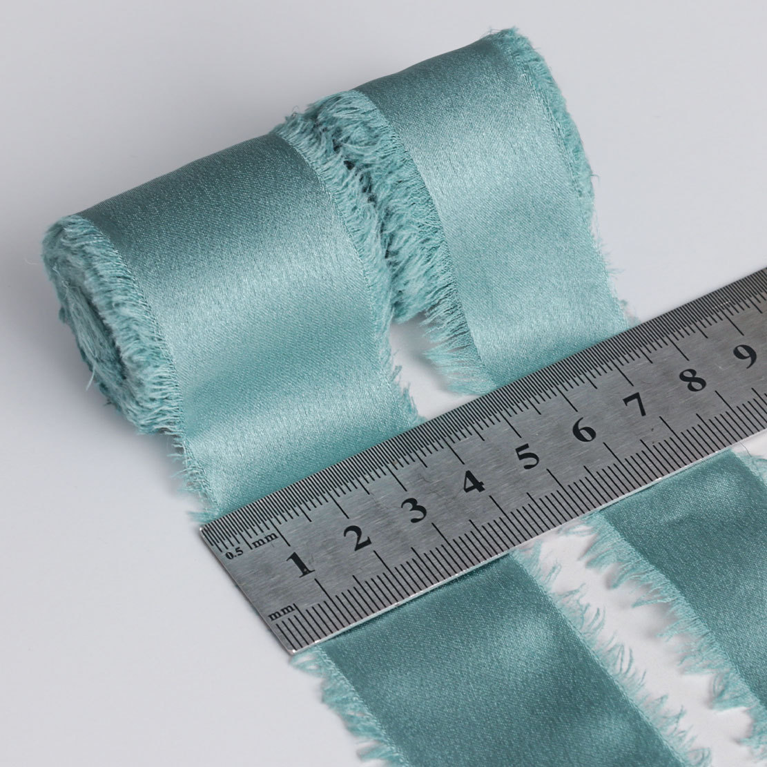 ins satin artificial silk shredded frayed ribbon wedding greeting card bouquet strap burrs ribbon tassel cloth strip