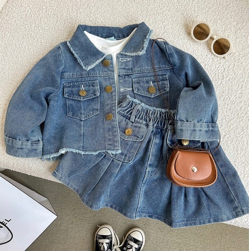 2024 New Kids' Retro Collar Long-Sleeve Denim Jacket and Plicated Skirt Set for Boys and Girls, Fashionable and Trendy