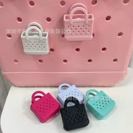 其他箱包配件;包挂件;女士手提包