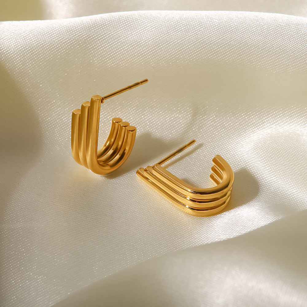 Fashion U Shape Stainless Steel Ear Studs Gold Plated Stainless Steel Earrings display picture 3