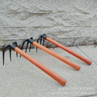 Short three-tooth rake rush sea planing sweet potato peanut hook rake Linyi yueyang five yuan six yuan supply