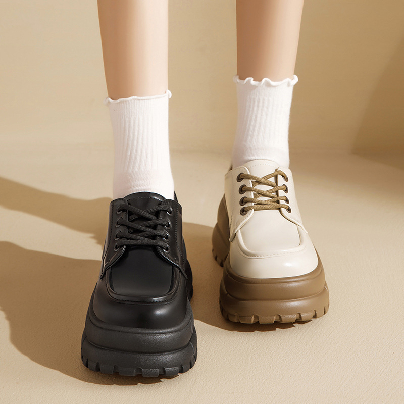 Zapatos de Lefour de fondo grueso para mujeres 2026 primavera nuevo muffin negro estilo británico zapatos de cuero de correa zapatos individuales