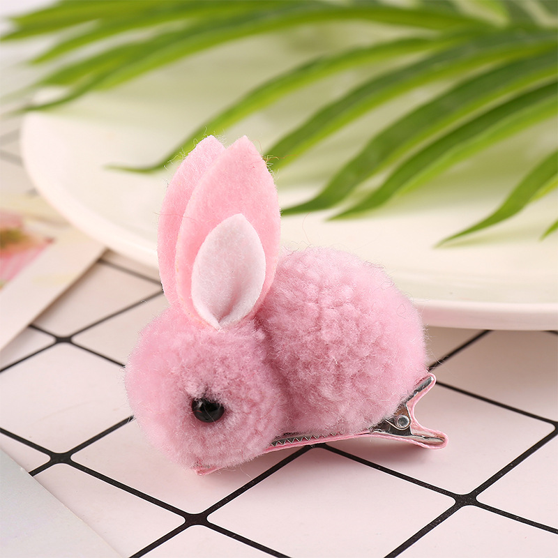 가벼운 핑크 토끼 머리핀