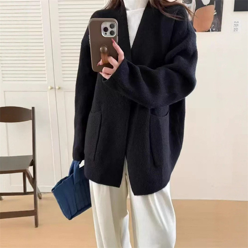 韩版宽松V领毛衣外套女秋冬新款简约慵懒风厚实软糯针织开衫上衣|undefined