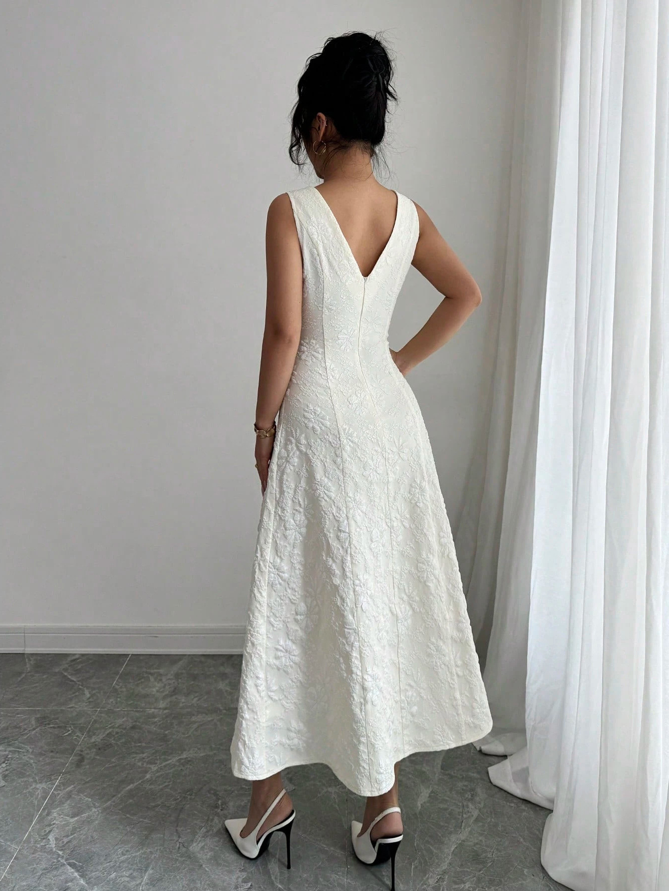 2025 Amazon AliExpress Europese en Amerikaanse grensoverschrijdende V-hals jacquard lente en zomer temperament mouwloze rugloze taille jurk