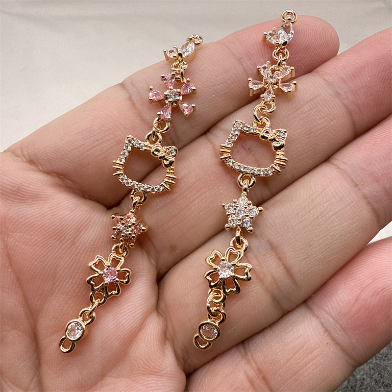 Copper-Plated 14K Gold Inlaid Cartoon Cat Zircon Bracelet DIY Safety Chain Tassel Zircon Pendant Clothing Accessories Copper-Plated 14K Gold Inlaid Cartoon Cat Zircon Bracelet DIY Safety Chain Tassel Zircon Pendant Clothing Accessories