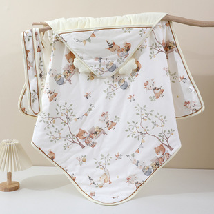 Newborn baby hugging blanket delivery room swaddling newborn baby hugging blanket autumn and winter new large size out thick hugging blanket wholesale