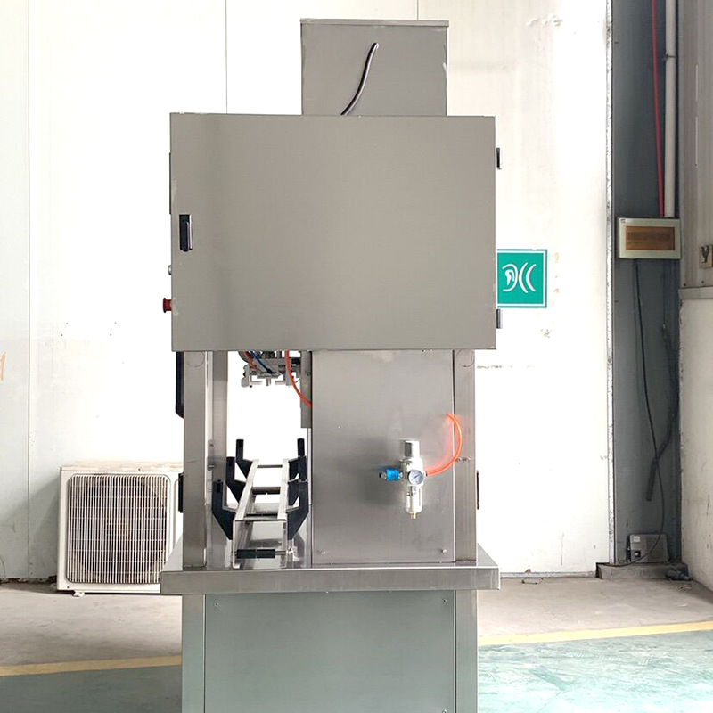 高速洗发水沐浴露护发素洗手液跟踪式灌装机 跟随式洗衣液灌装机