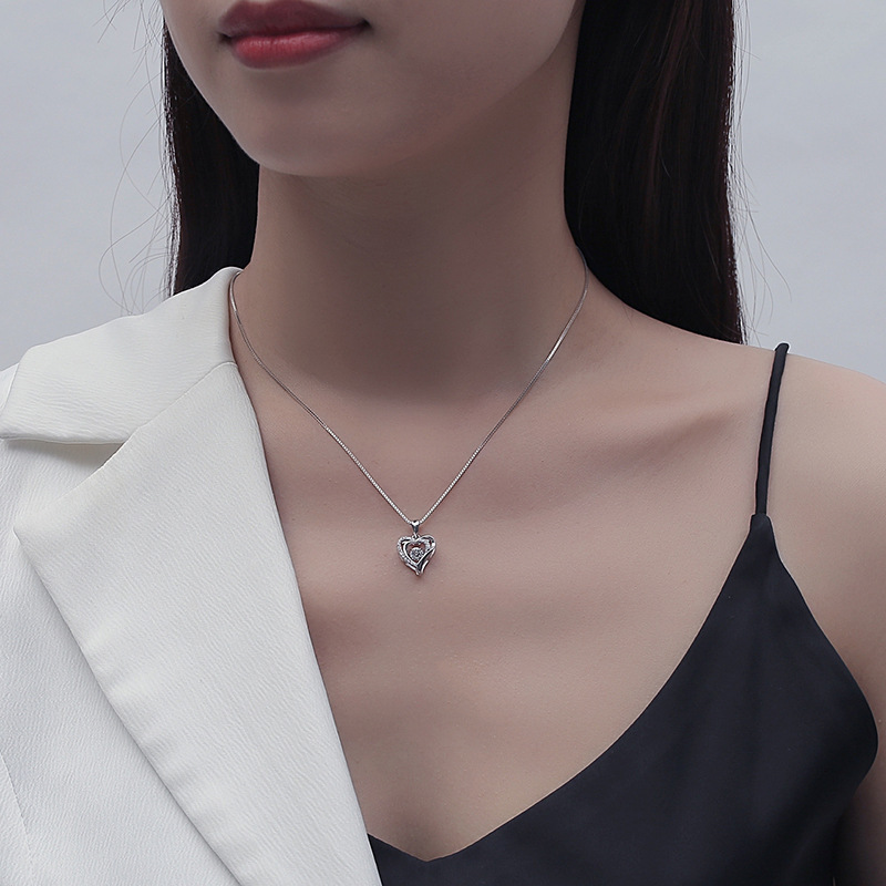 S925 plata collar inteligente en forma de corazón colgante de corazón femenino cadena de clavícula internet celebridad tiktok transmisión en vivo