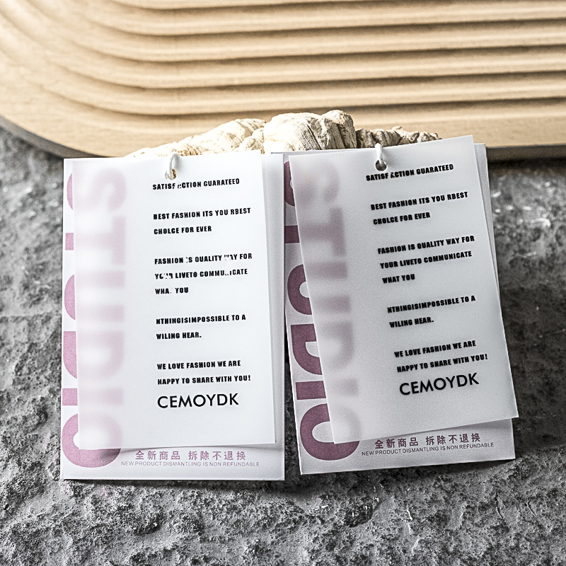 Customized clothing tags