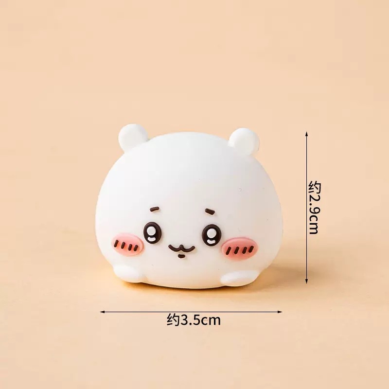 Chiikawa Japón Jiyikava Usaki lindo mini adorno de escritorio a prueba de caídas muñeca decoración de muñeca