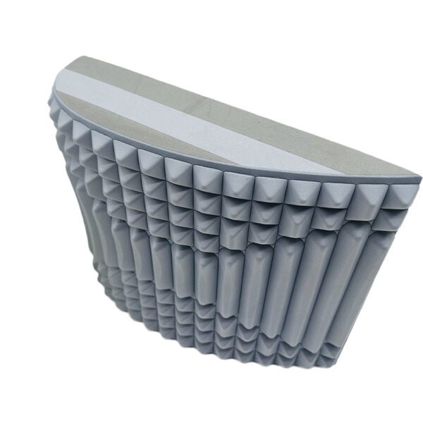 Lumbar soothing device