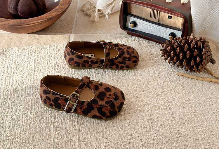 Mädchen Lederschuhe Mit Leopardenmuster Im Koreanischen Stil_voghion.com