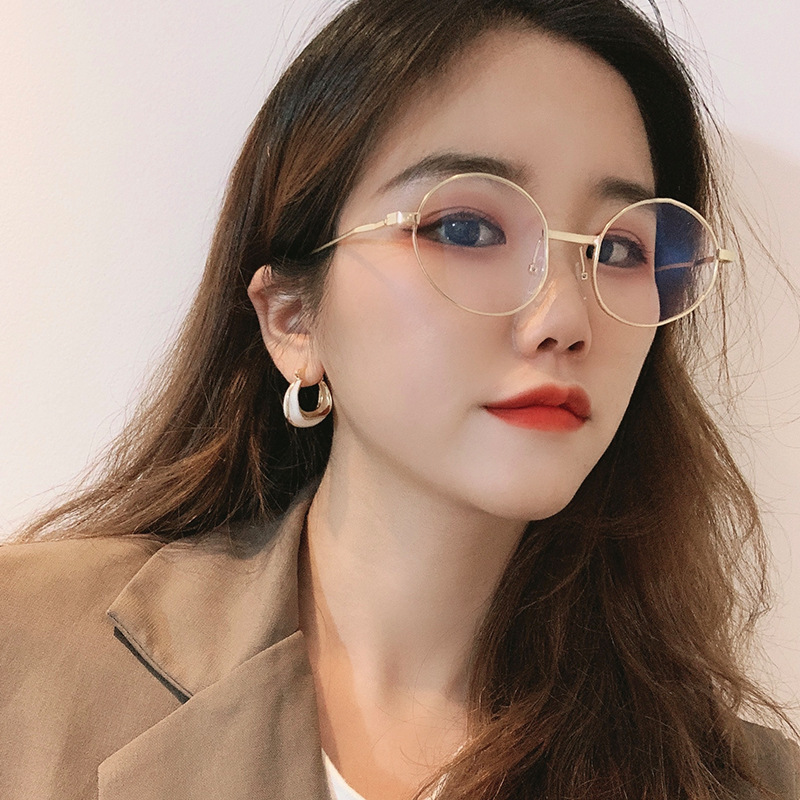 Green Drip Glaze Geometric Irregular Circle Earrings Korean Personality Retro Temperament Earrings display picture 3