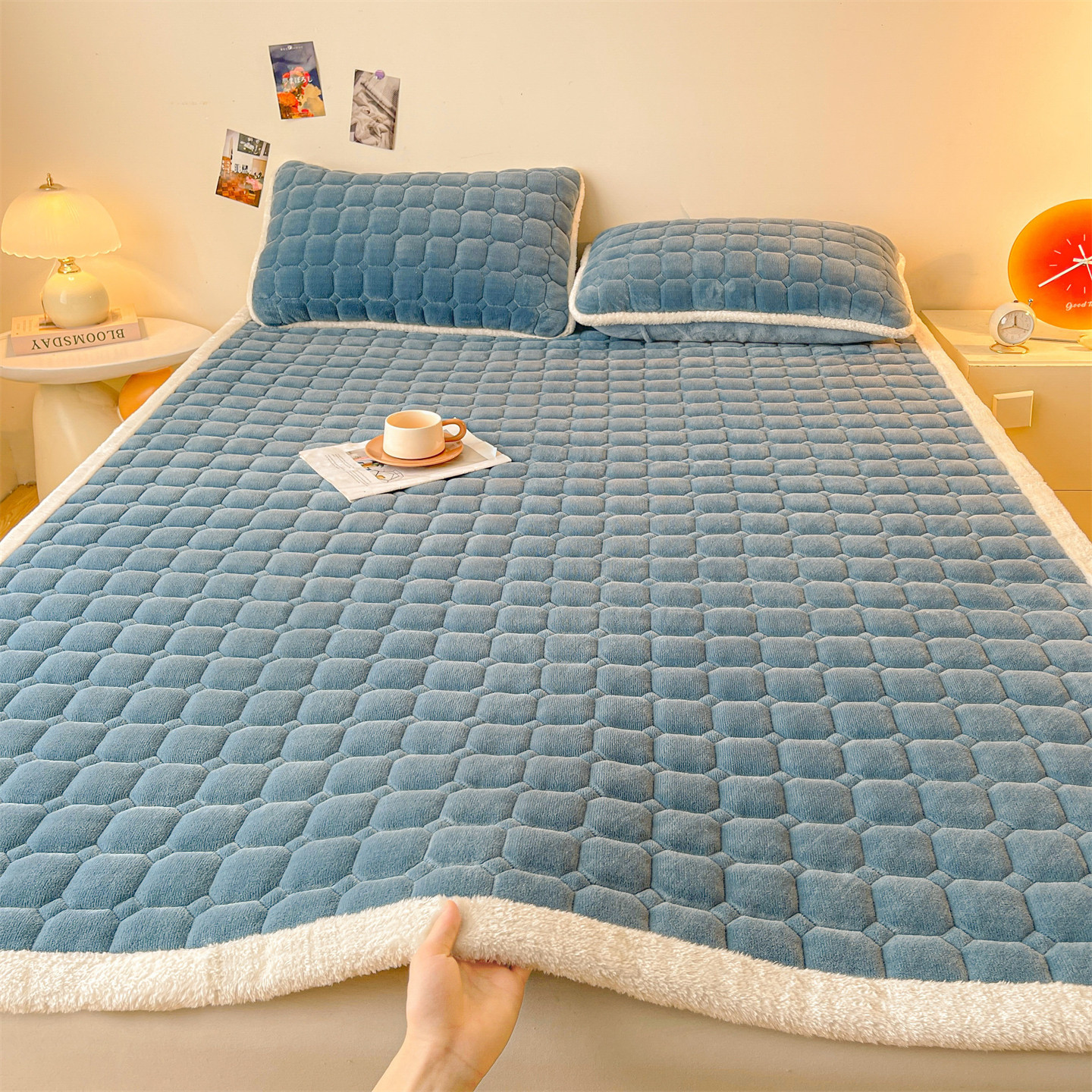 블루 씨 블루 [미끄럼 방지, 정전기 방지, 축열 및 보온]