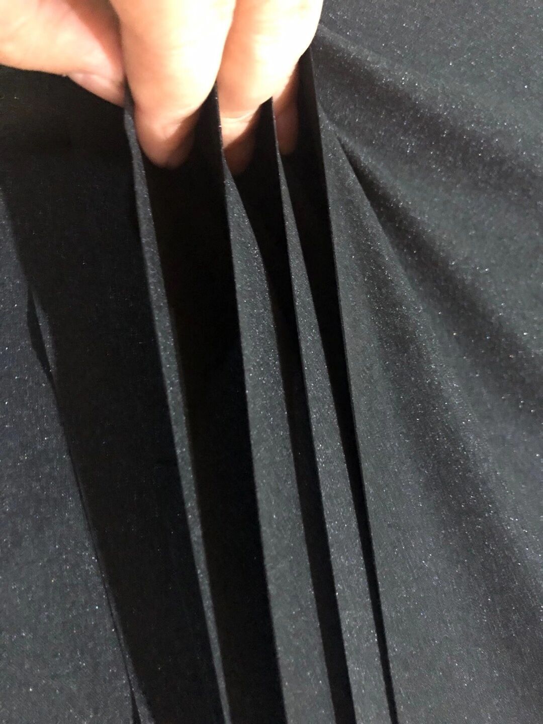 厂家供应薄黑色橡胶海绵/0.3MM薄阻燃隔热橡胶海绵/耐高温海绵