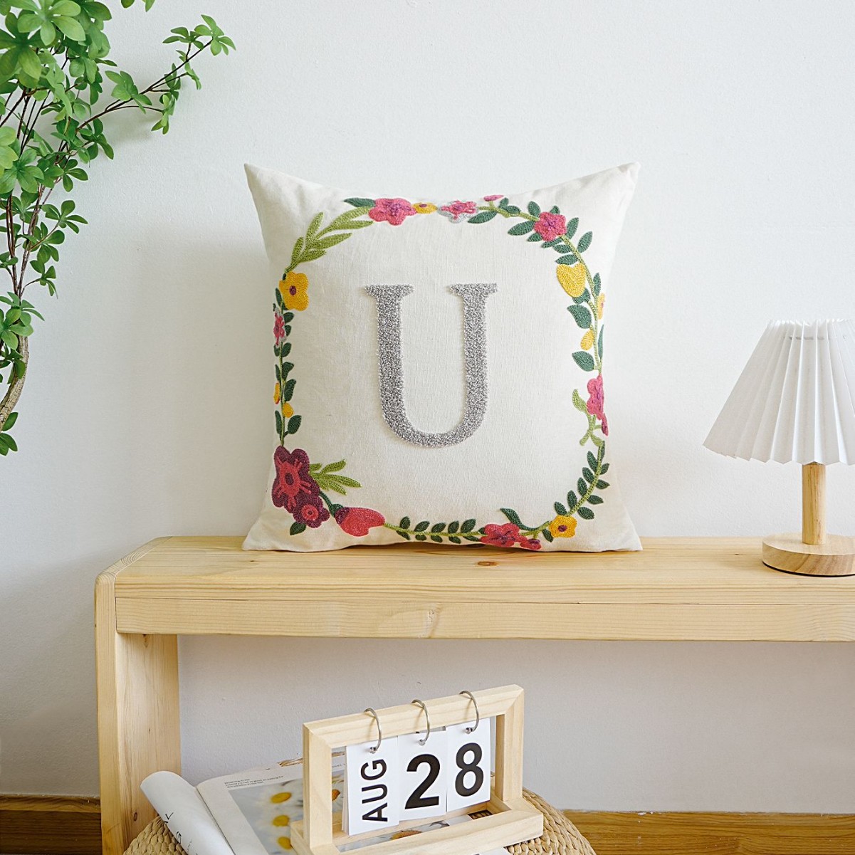 Letras transfronterizas personalizadas toallas bordadas almohada cubierta de sofá sala de estar almohada cubierta de respaldo cubierta de alta calidad sin núcleo