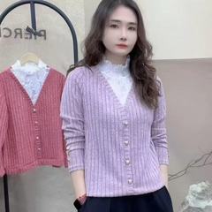 若々しいファッションの人気商品、フェイクツーピースの新作セーター、春秋の切り替えVネック、おしゃれなレースのインナー、レディースカーディガン
