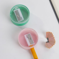 圆形迷你卷笔刀 彩色透明单孔削铅笔刀 小学生儿童文具削笔器批发