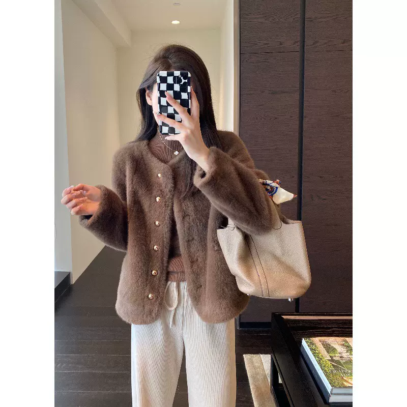 奶呼呼～保暖毛绒绒仿貂绒皮草外套厚大衣女反季秋冬新款毛毛短外
