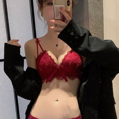 New Style Bridesmaid Wedding Red Lucky Year Set for Women Pure Desire Style Small Bust Push-Up Bra