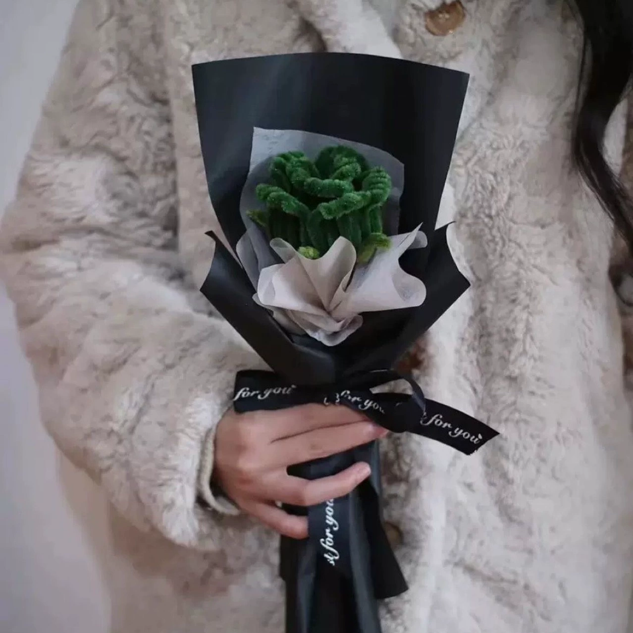 Готовая витая палочка Фрейд букет роз для подруги на день рождения креативный подарок тюльпан моделирование