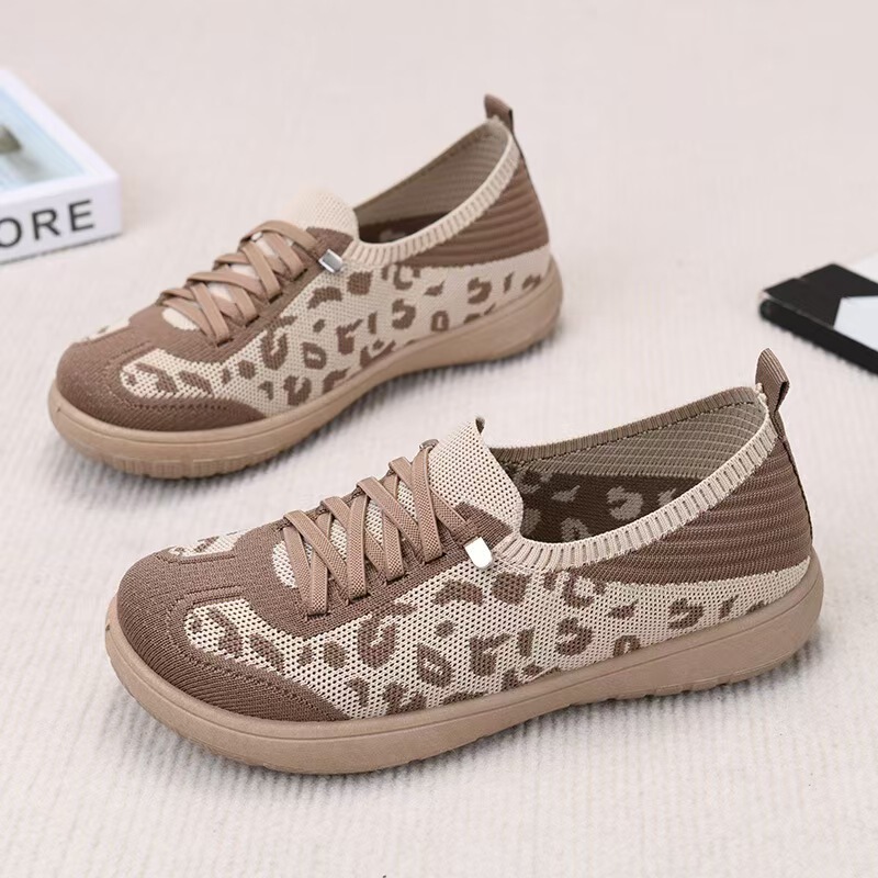 German-Style Spring Soft-Soled Breathable Casual Women's Slip-On Shoes for Middle-Aged and Elderly Mothers, Fly-Knit Mesh Leopard Print Women's Shoes German-Style Spring Soft-Soled Breathable Casual Women's Slip-On Shoes for Middle-Aged and Elderly Mothers, Fly-Knit Mesh Leopard Print Women's Shoes