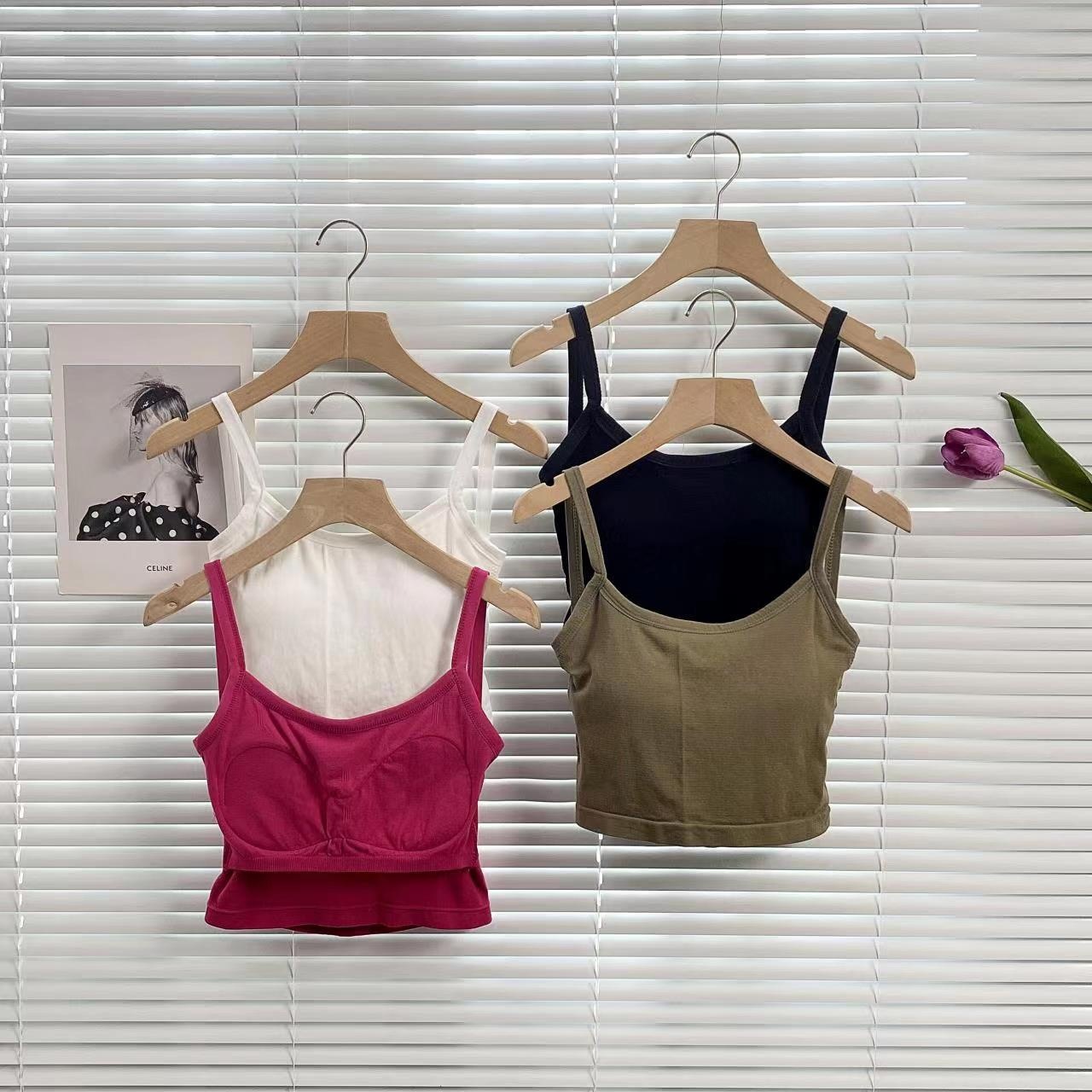 Hot girl Cross back strap sexy inner short sleeveless top with chest pad backless yoga sports vest for women