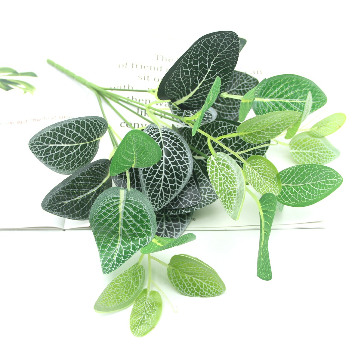 Hojas artificiales verdes tipo potos, decoración para muros, jardines y fondos, hojas plásticas realistas al por mayor