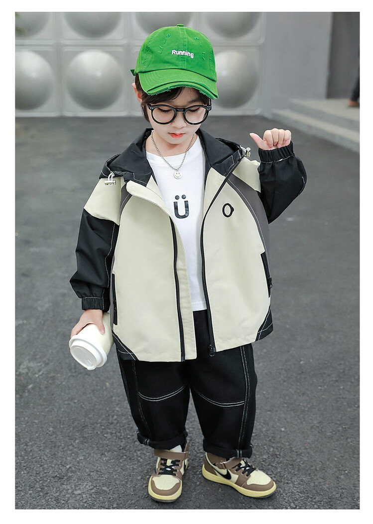 Cappotto con cappuccio colorato ricamato 2023 primavera e autunno nuovi vestiti per ragazzi Pi Shuai per bambini_voghion.com