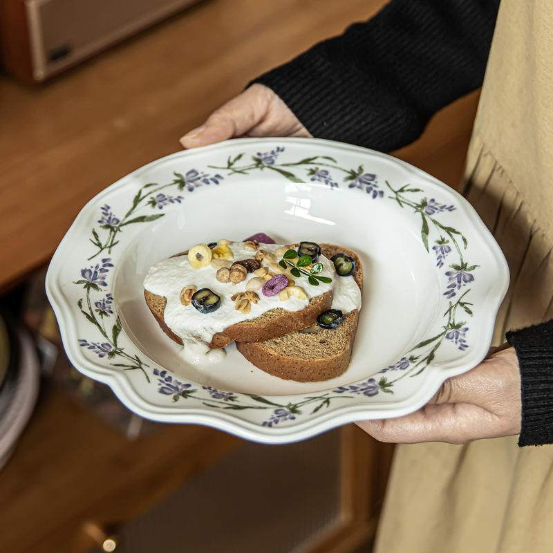 Beautiful Tableware Plates for Home Use, Ceramic Dinner Plates with a French High-End Feel, Fruit Salad Plates for Guesthouses and Hotels, Soft Decor Plating