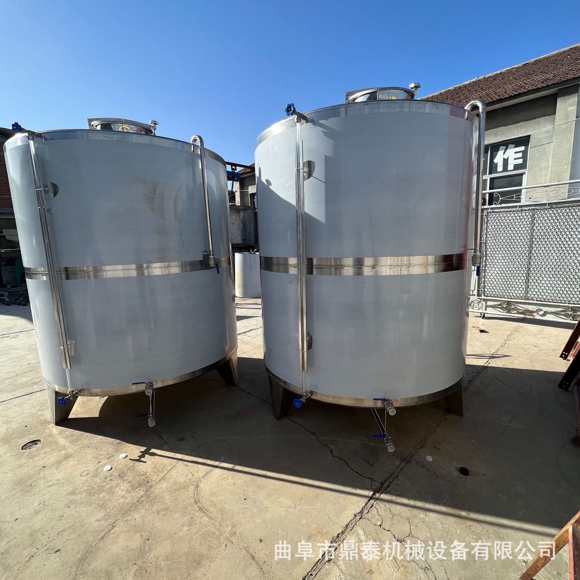 商用不锈钢生活用水储存罐 鼎泰可定果饮酒水储罐 3吨油储存罐