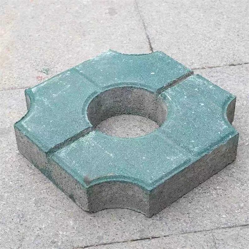 广西贵港五孔砖市政工程步行街停车场抗冲击性强防滑耐磨本地直发
