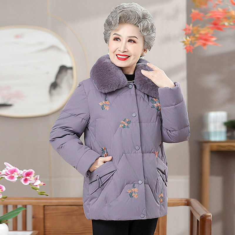 Среднего и пожилого возраста пуховик женский короткий зимний костюм толстый большой размер 60 лет пожилая жена бабушка зимнее пальто