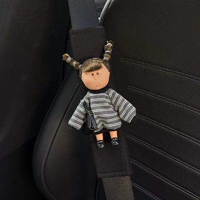 Seat belt shoulder pad: Model Interior Safety Belt Decoration - black-shoulder-pads-er-ya-potato-sister