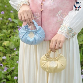 香包/香囊;布艺绣品;女士斜挎包