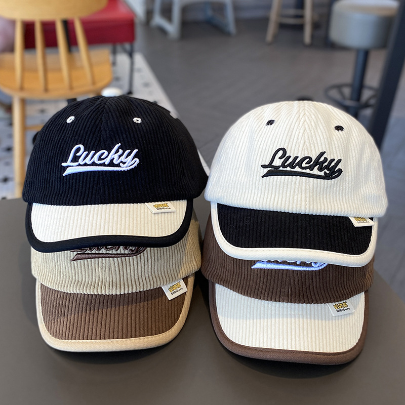 Sombrero de bebé primavera y otoño letras de aire extranjero mechuga gorra de lengua de acero para niños otoño y invierno caliente sombra de sol marea de béisbol bebé