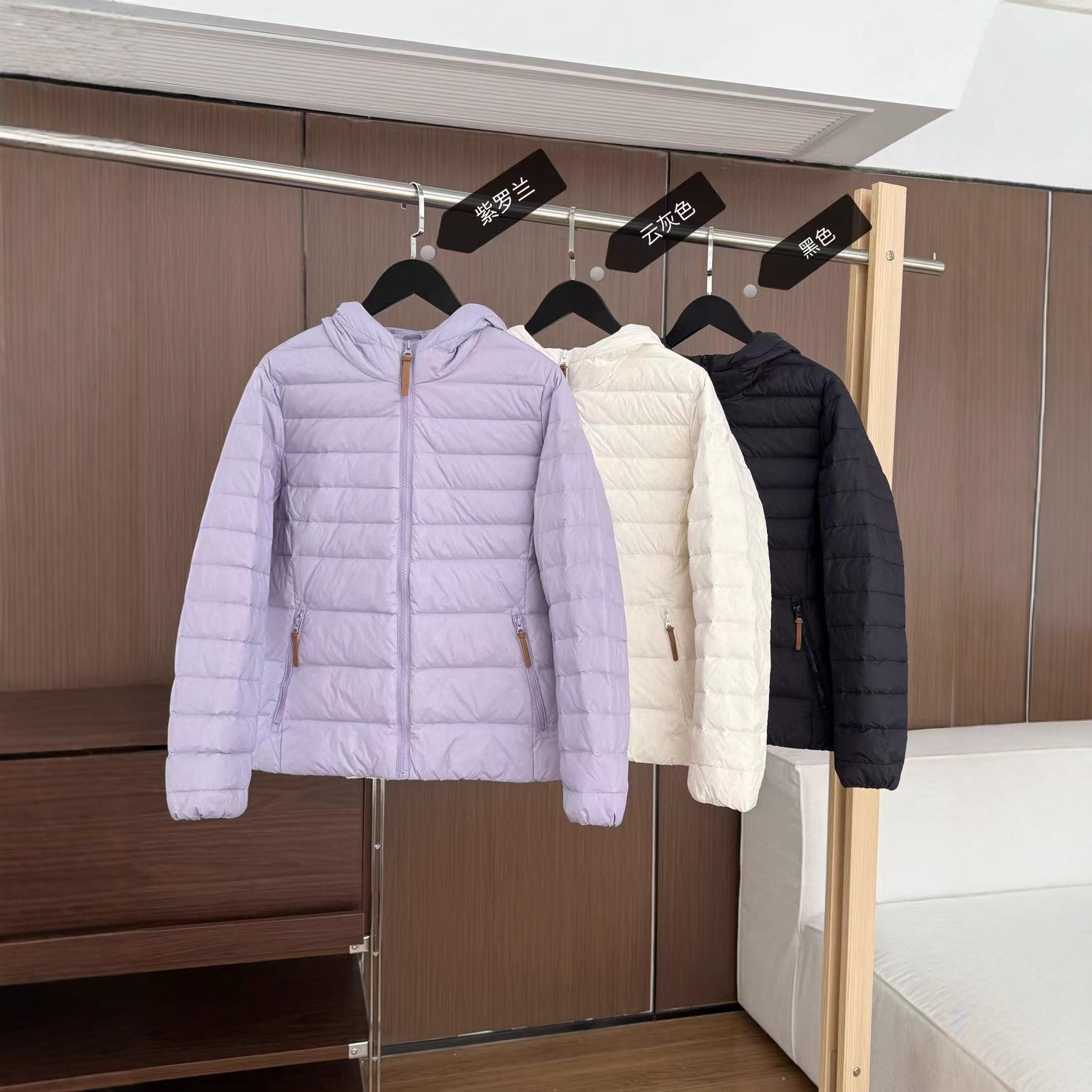 法国乐飞叶秋冬经典户外女士排骨绗缝轻量超保暖羽绒白鸭绒超轻薄