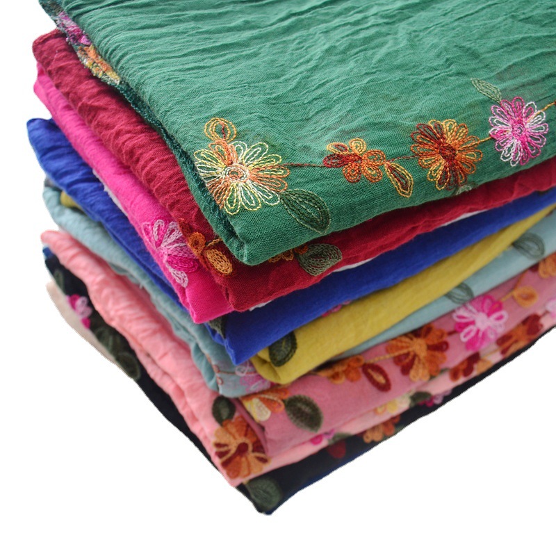 Yunnan viajes estilo artístico algodón y lino bufanda bordada bufanda mujer primavera y verano hilo de seda bordado protector solar chal Toalla de playa