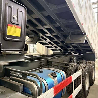 Yük maşınları Truck, Rear Eight-Wheel Transport