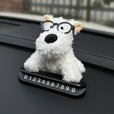 Parking Number Plate Cute Dog: Nömrəli dayanma kartı - black-stop-sign-number-6-group-scratched-dog-black-glasses