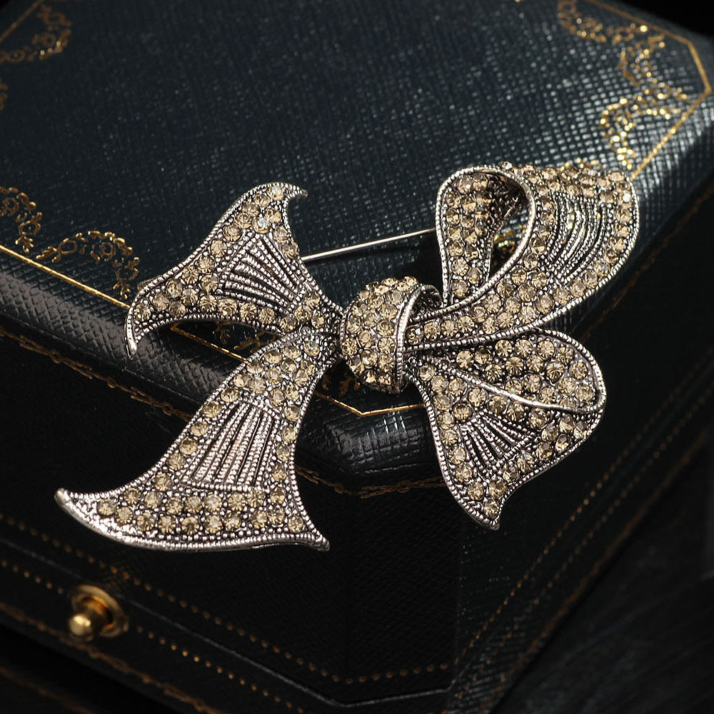Retro Style Retro Pin Bow Knot Alloy Plating Women's Brooches