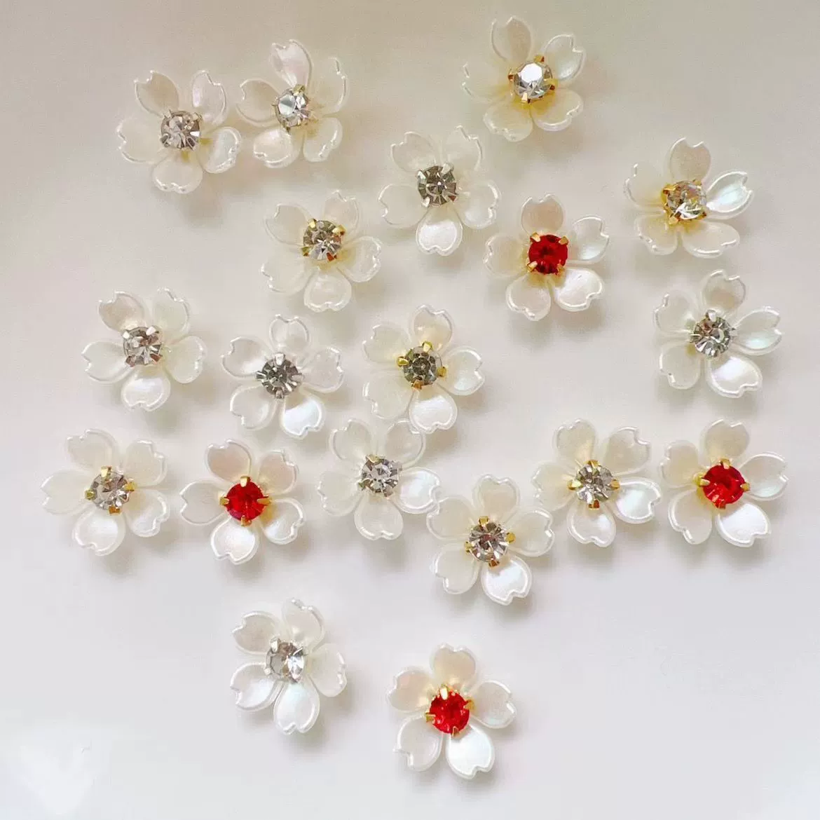Жемчуг маленький цветок DIY материал ручной работы шпилька аксессуары с пятью лепестками маленький цветок с алмазным пластиковым четырьмя лепестками цветок точка алмаз