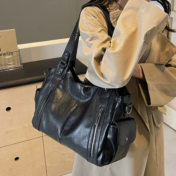Bag women's tote bag large capacity autumn and winter crossbody 2023 new retro versatile high sense shoulder handbag