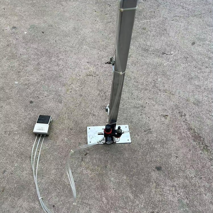 翻手提把中间穿棉机学生包包袋厂手提袋中间穿棉机气动辅助设备