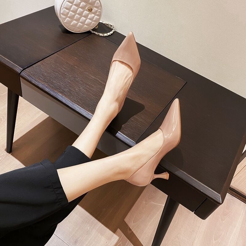 Nude-Colored High-Heeled Shoes for Women, Thin Heels That Are Comfortable, Single Shoes That Go Well with Skirts, Elegant Pointed-Toe French Patent Leather Work Shoes, Women's Wedding Shoes