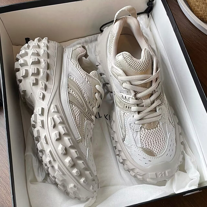 Street-style Paris tire shoes, dad shoes, new men's and women's casual couple's sports thick-soled durian shoes, trendy shoes Street-style Paris tire shoes, dad shoes, new men's and women's casual couple's sports thick-soled durian shoes, trendy shoes