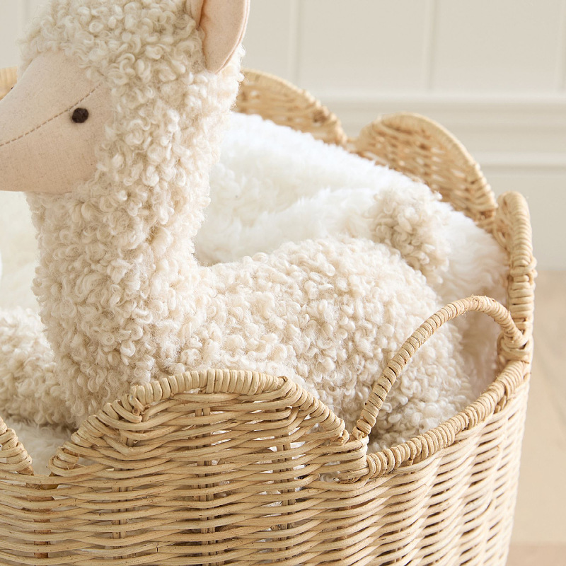 Cestas de almacenamiento de caña transfronterizas juguetes cestas de almacenamiento de artículos diversos cestas de almacenamiento de vacaciones europeas y estadounidenses cestas de almacenamiento de decoración