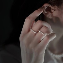 S925纯银珍珠戒指女小众设计时尚食指高级感叠戴指环素圈个性尾戒